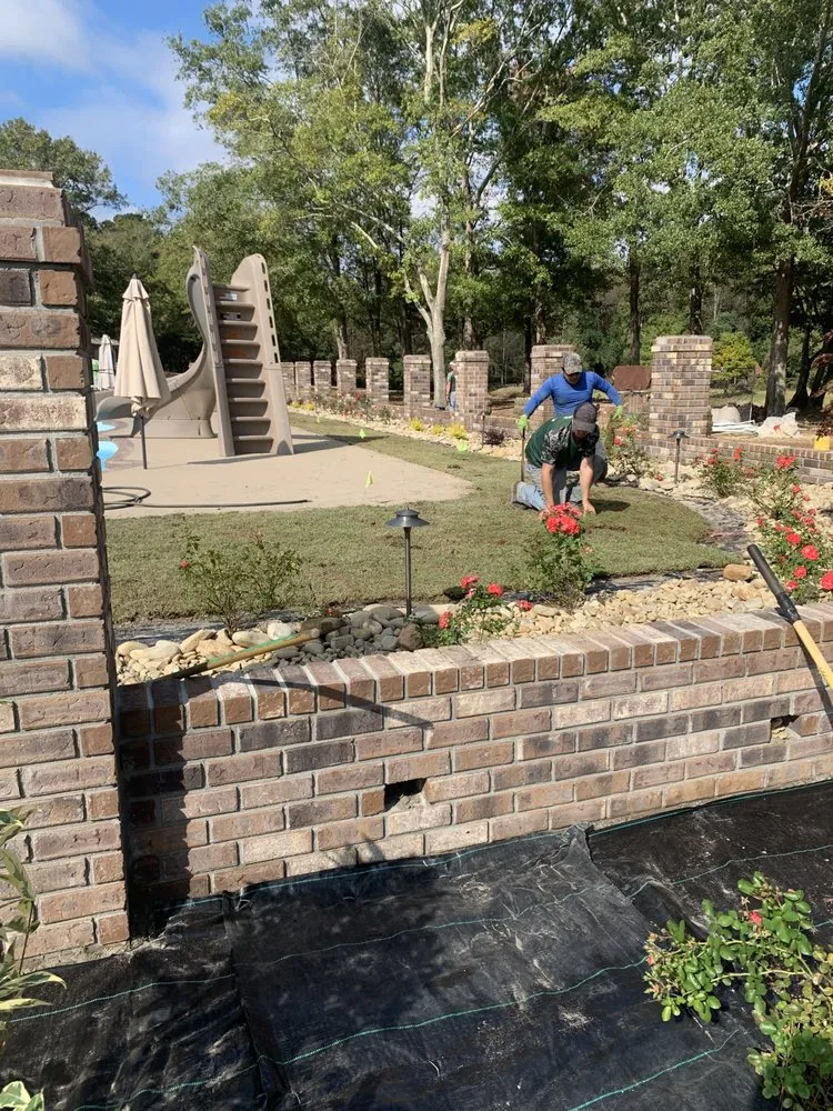 Local yard maintenance for residential properties in Sumter, SC by Lawn Solutions of Sumter