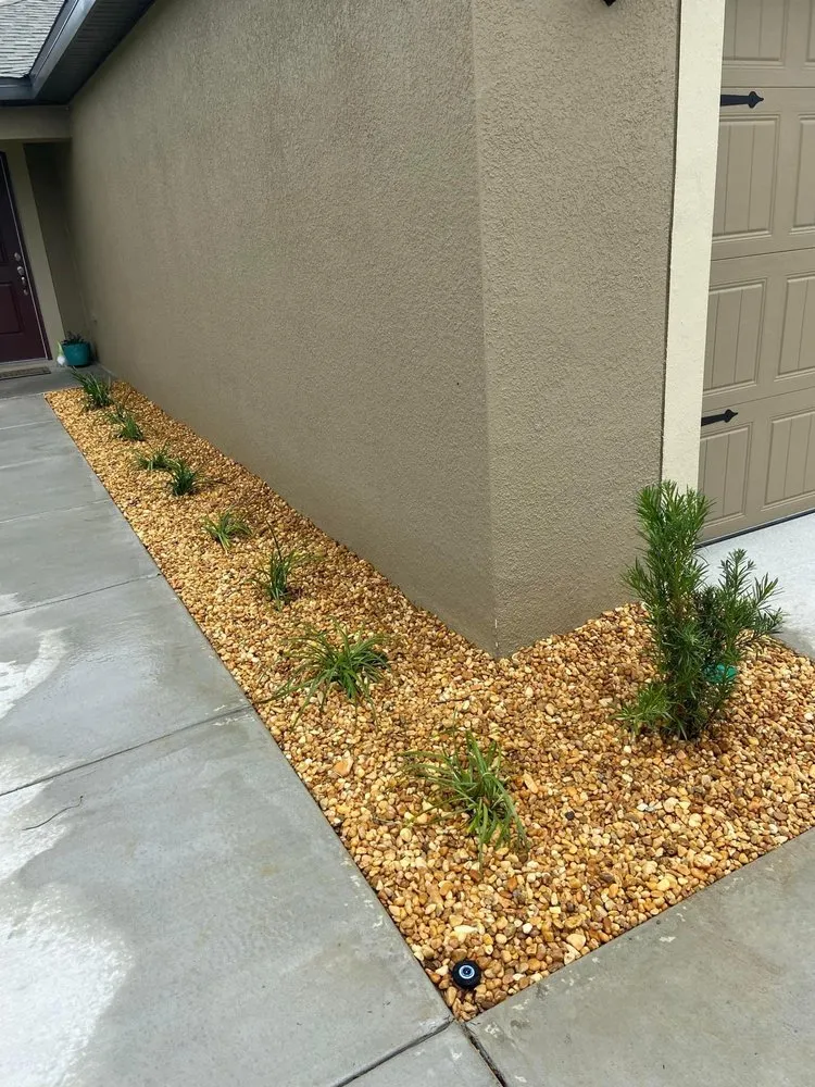 Custom lawn mowing service experts serving Hudson, FL - Lawn Spa