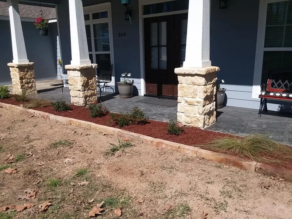 Expert landscaping services experts serving Onalaska, TX - Lawn Squad & Hurlin Wood