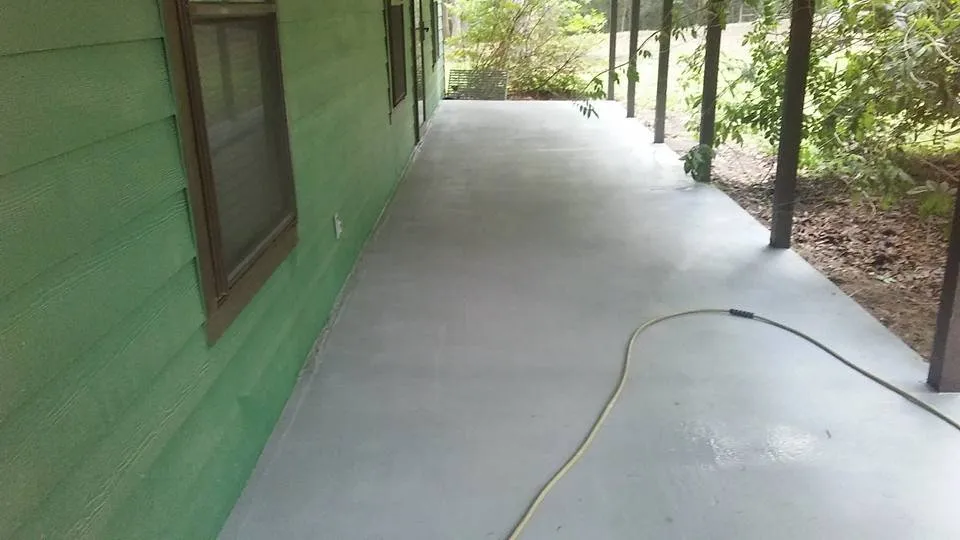 Professional residential landscaping experts serving Onalaska, TX - Lawn Squad & Hurlin Wood