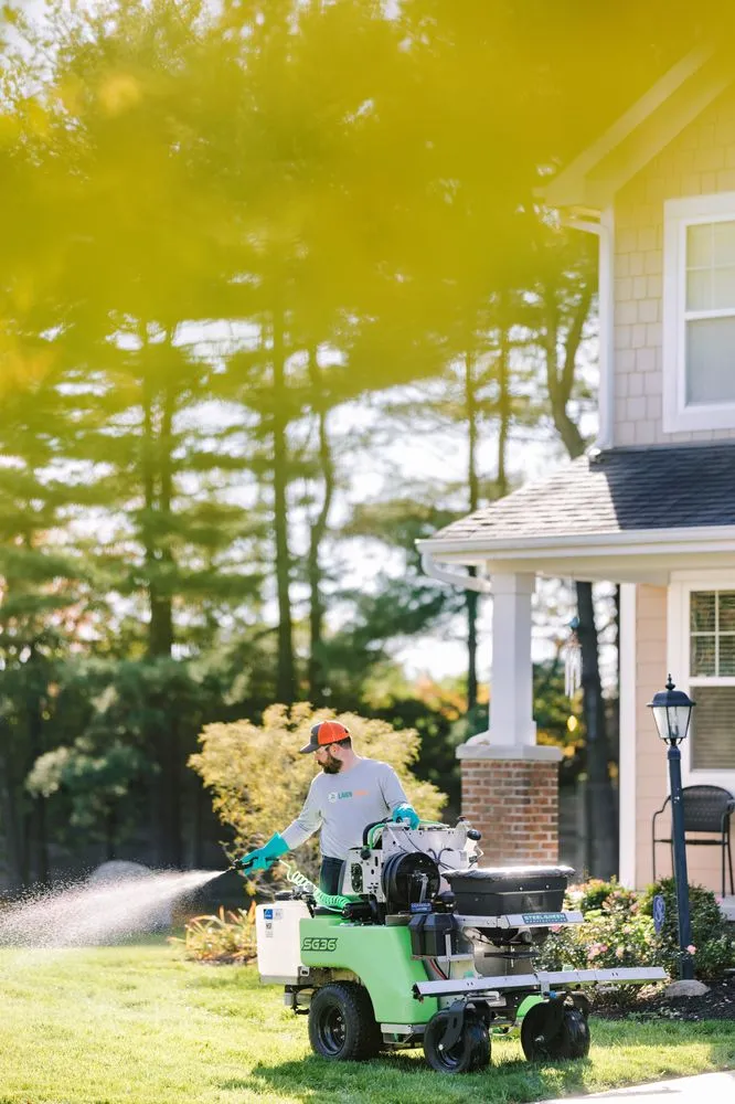 Expert yard maintenance in Dartmouth, MA - Lawn Squad Of Southeastern Massachusetts
