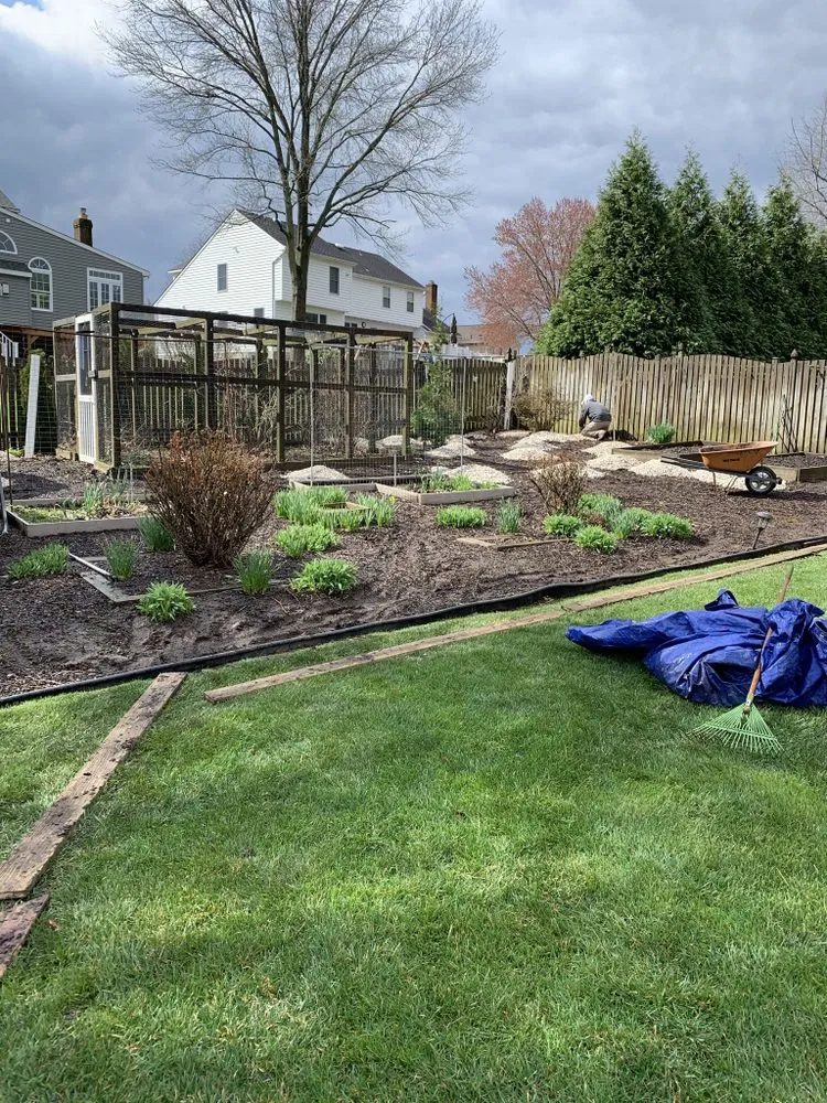 Expert residential landscaping experts serving Takoma Park, MD - Lawn Star Landscaping Solution