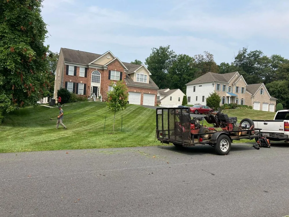 Reliable yard maintenance in Takoma Park, MD by Lawn Star Landscaping Solution