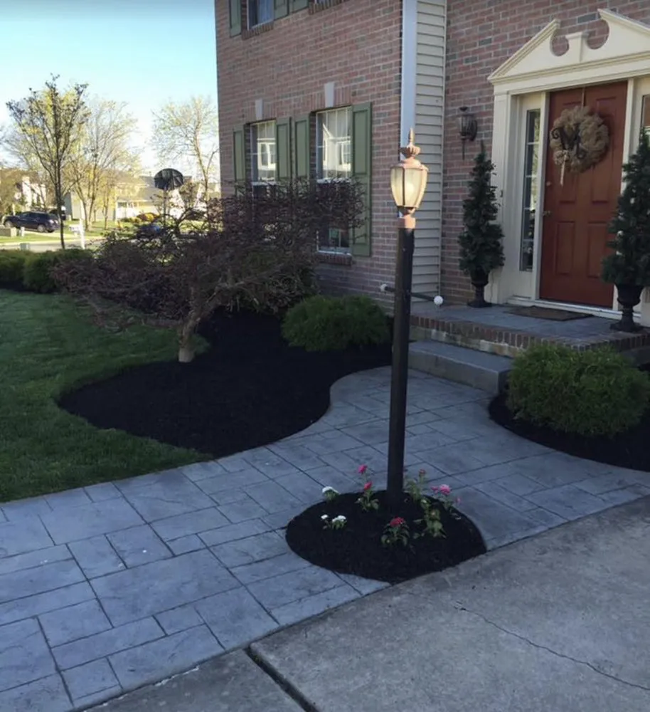 Professional landscaping services experts serving Dover, NH - Lawn Stars lawncare