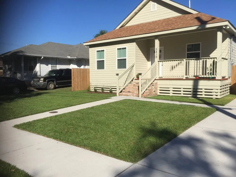 Affordable landscaping services in New Orleans, LA by Lawn Stars