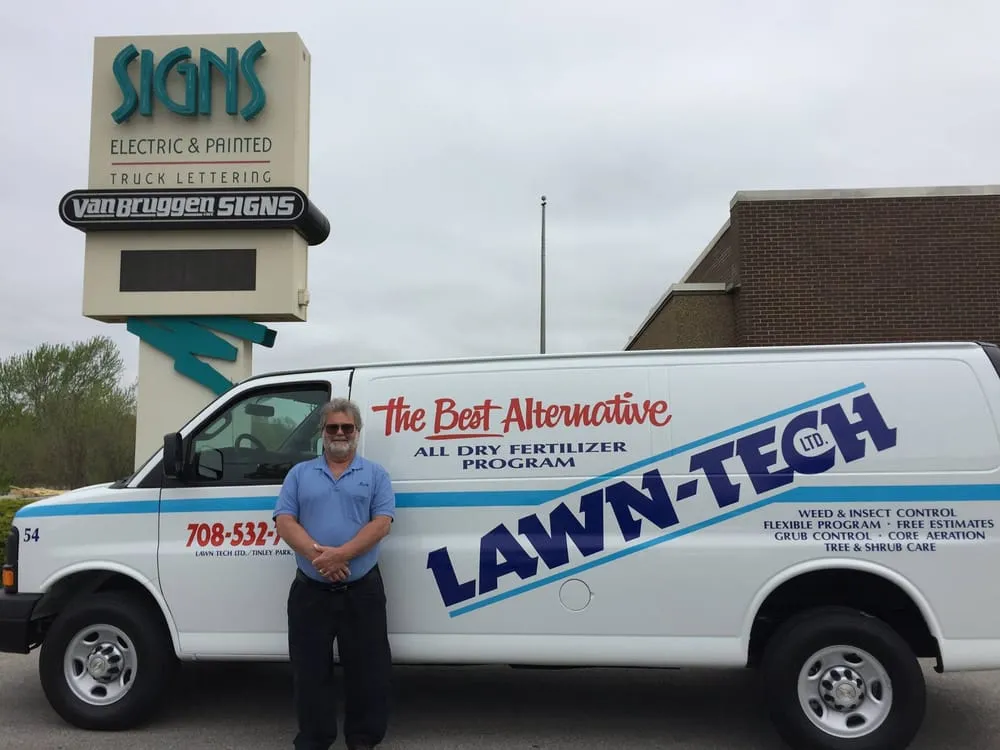 Affordable lawn mowing service for residential properties in Tinley Park, IL by Lawn-Tech