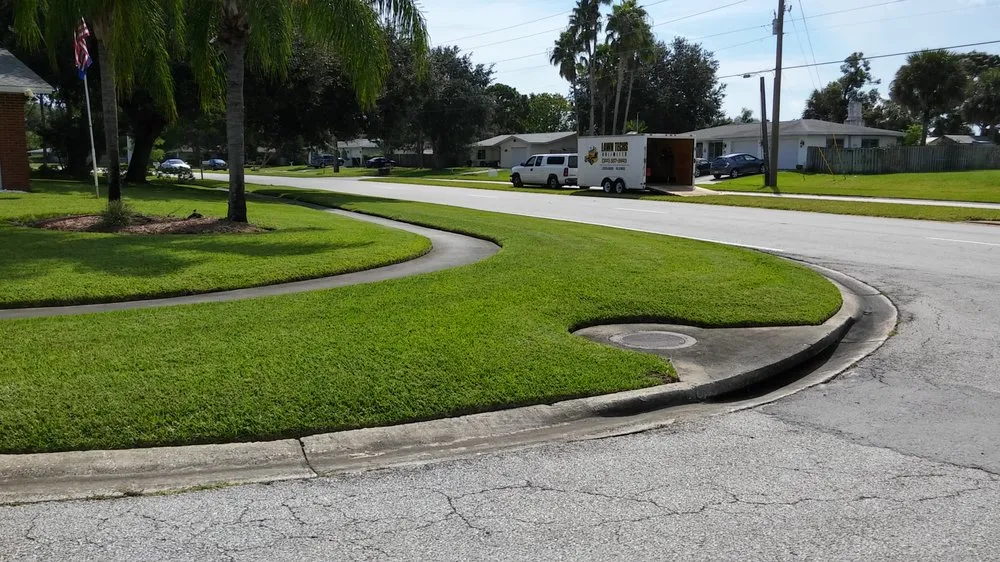 Reliable residential landscaping in Melbourne, FL by Lawn Techs Unlimited