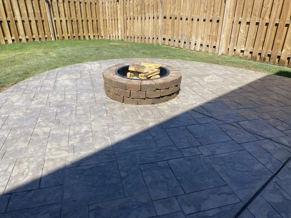 Expert yard cleanup service for year-round maintenance in Evans, GA by Lawn Vets Outdoors