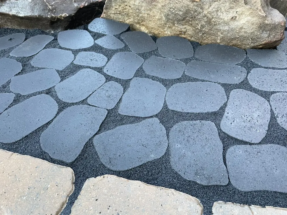 Professional lawn care service with custom design in Evans, GA by Lawn Vets Outdoors