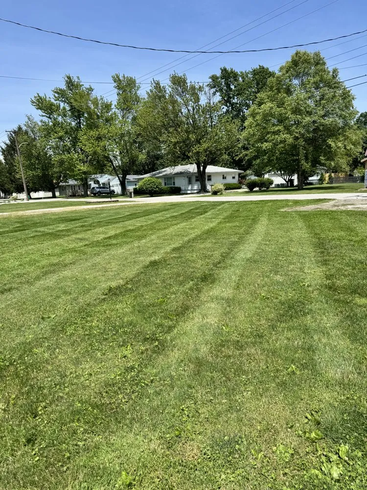 Top-rated landscape design experts serving Brazil, IN - Lawn Wizards and Landscaping