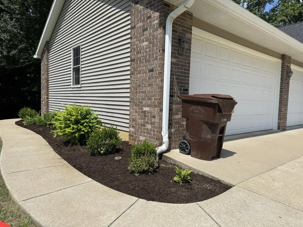 Custom outdoor landscaping experts serving Brazil, IN - Lawn Wizards and Landscaping