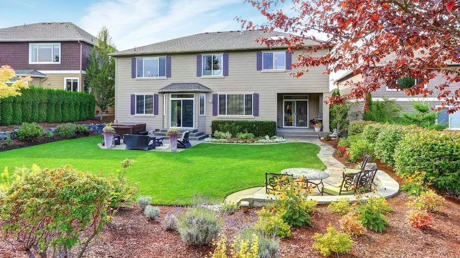 Professional landscaping services in Syosset, NY by Lawnber