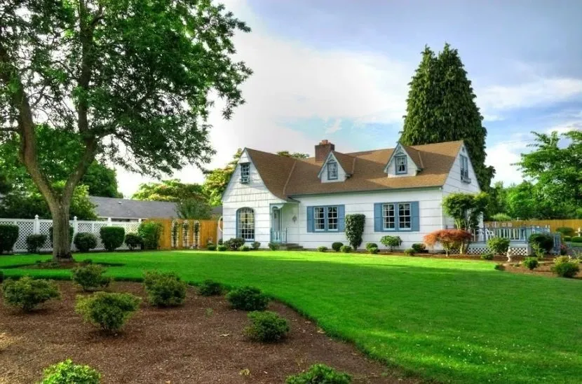 Local residential landscaping for beautiful yards in Syosset, NY by Lawnber