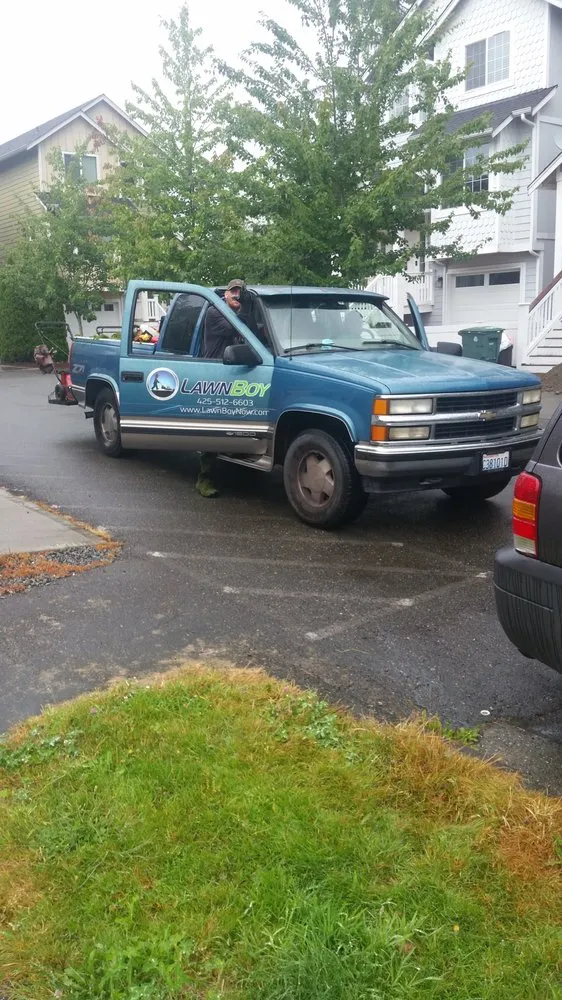 Custom yard maintenance for homes across Lake Stevens, WA - LawnBoy