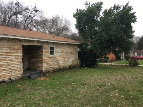 Trusted garden landscaping near you in Palestine, TX by Lawnboyz