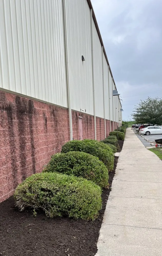 Expert outdoor landscaping for outdoor upgrades across Akron, PA - LawnBros