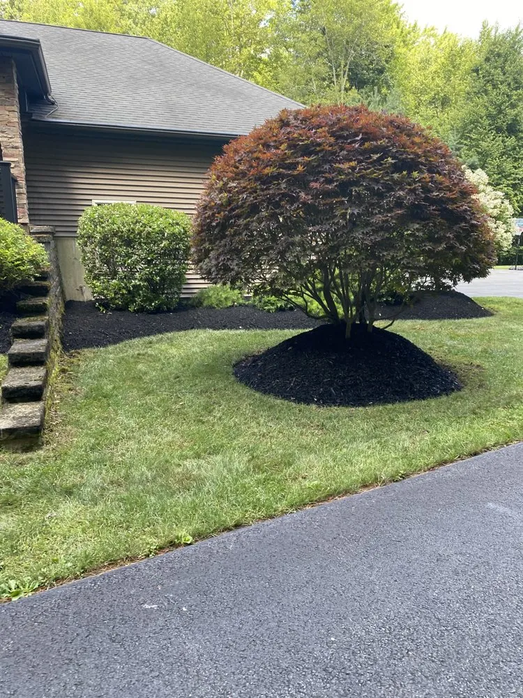 Custom yard maintenance for year-round maintenance across Corinth, NY - Lawncare 518