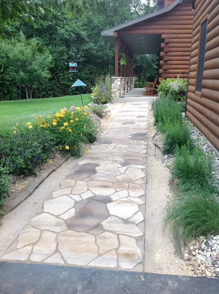 Custom lawn care service in Rockford, IL by LawnCare by Walter