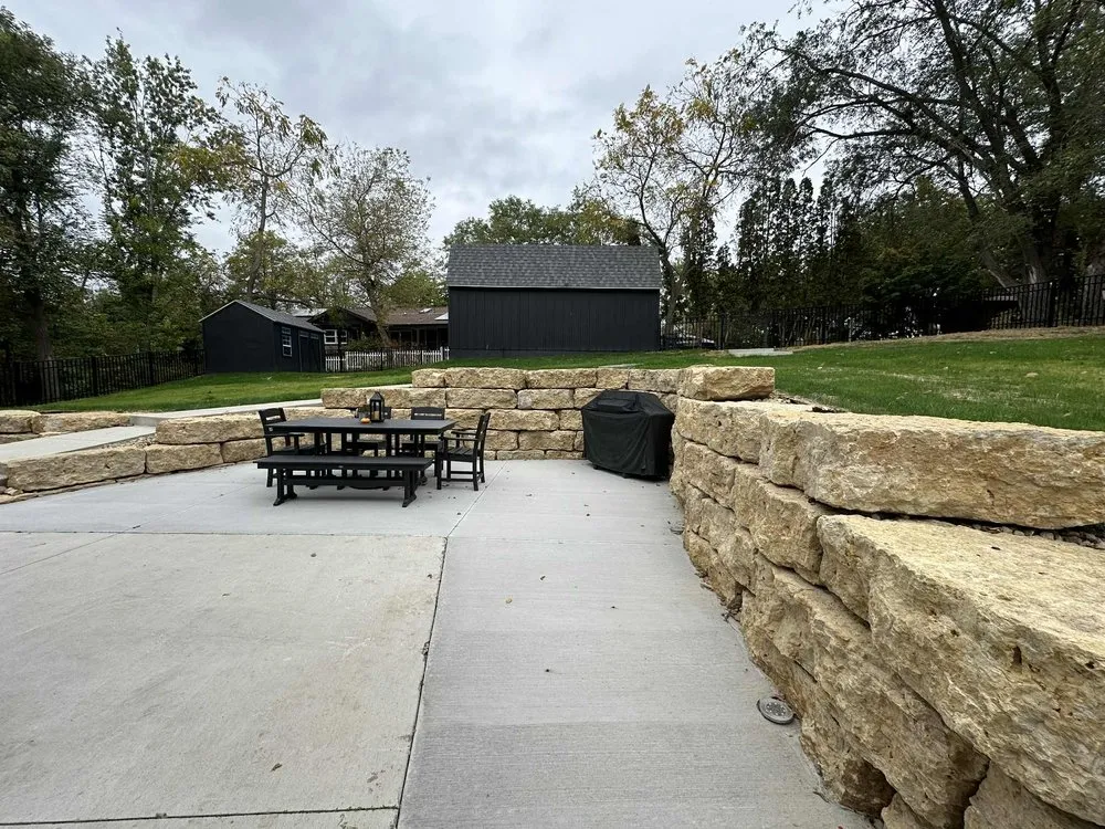 Affordable landscape design for residential properties in Rockford, IL by LawnCare by Walter