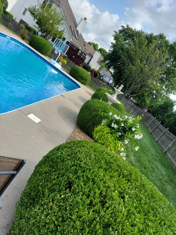 Custom lawn mowing service in Belton, MO by Lawncare Landscape and Beyond