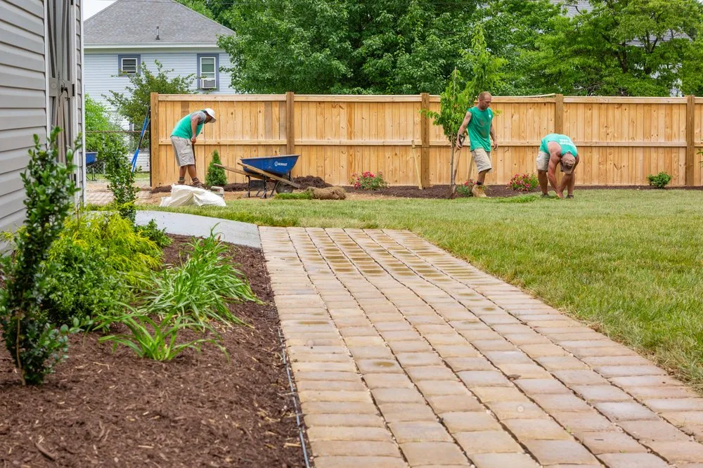 Custom outdoor landscaping in Salem, VA - Lawncare Solutions