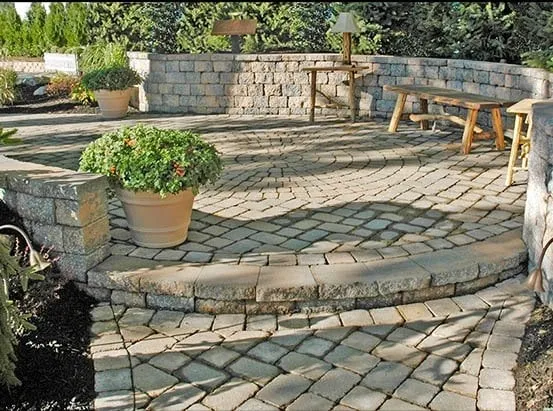 Professional garden landscaping in Machesney Park, IL by Lawncare Unlimited