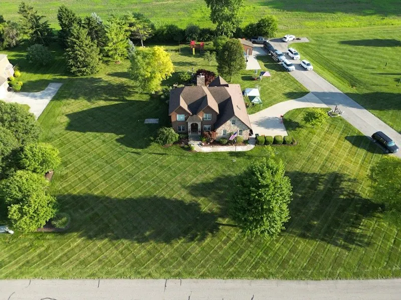 Reliable yard maintenance for homes in Springfield, OH by Lawncat Landcaping