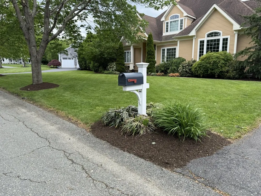Affordable landscaping services experts serving Bristol, RI - Lawncheck