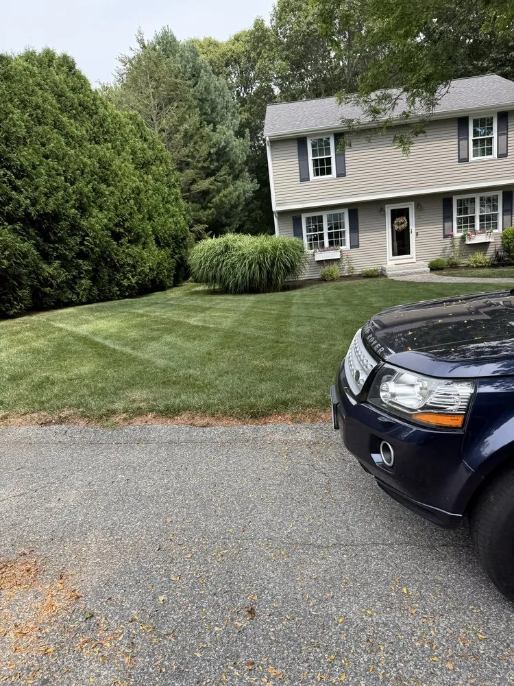 Local lawn care service in Bristol, RI by Lawncheck