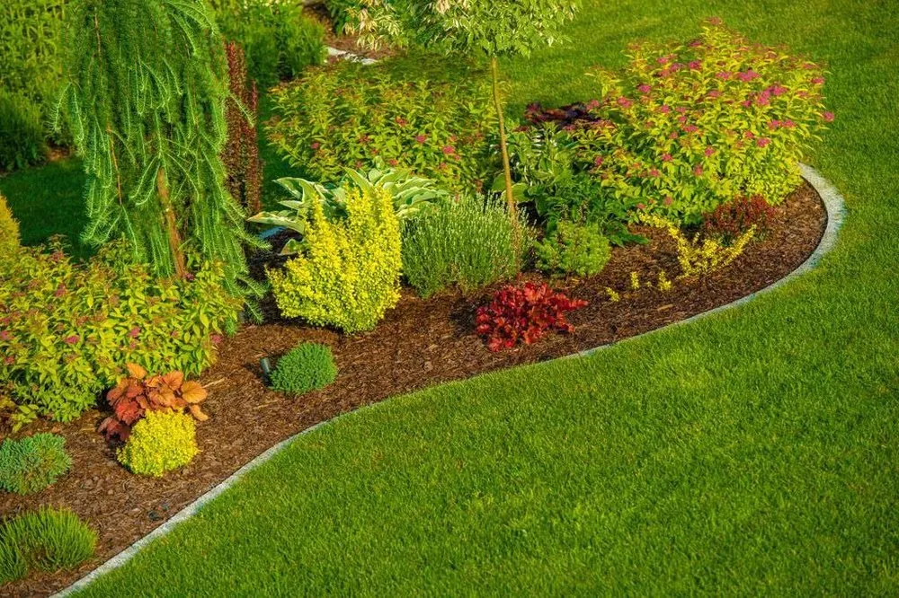 Top-rated garden landscaping near you in Springfield, MO by LawnChic