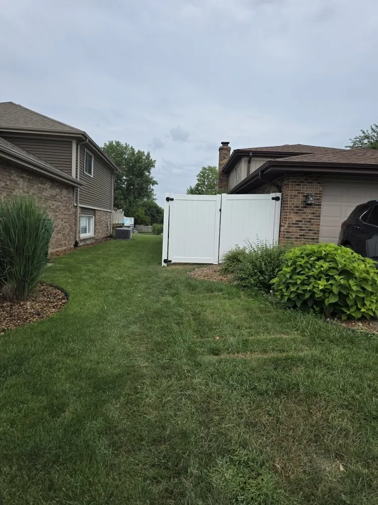 Professional lawn mowing service with custom design across Midlothian, IL - Lawncreations and construction