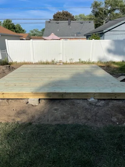 Professional outdoor landscaping with custom design across Midlothian, IL - Lawncreations and construction