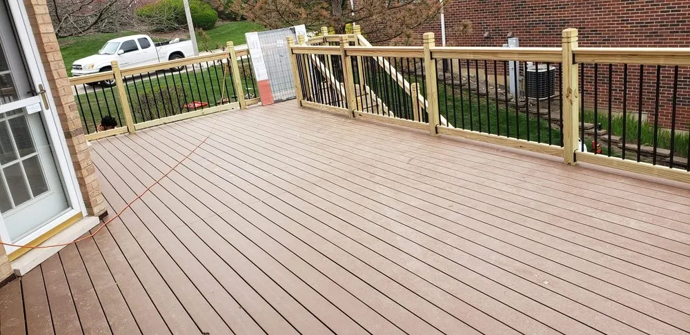 Affordable yard maintenance experts serving Midlothian, IL - Lawncreations and construction