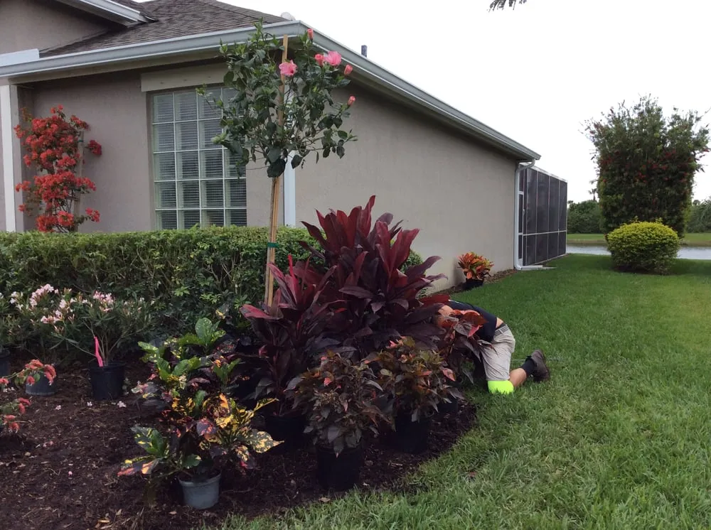 Top-rated garden landscaping in Vero Beach, FL by LawnDaddy