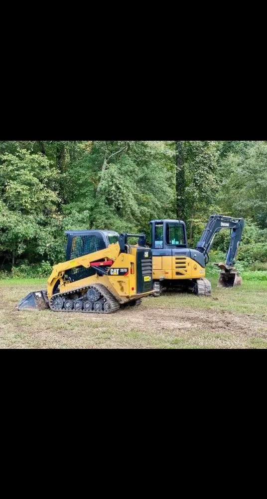 Custom lawn mowing service for homes in Hightstown, NJ by Lawndos Landcaping & Lawn Service