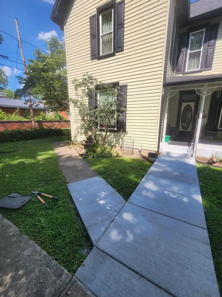 Expert outdoor landscaping experts serving Martinsville, IN - Lawn&Garden