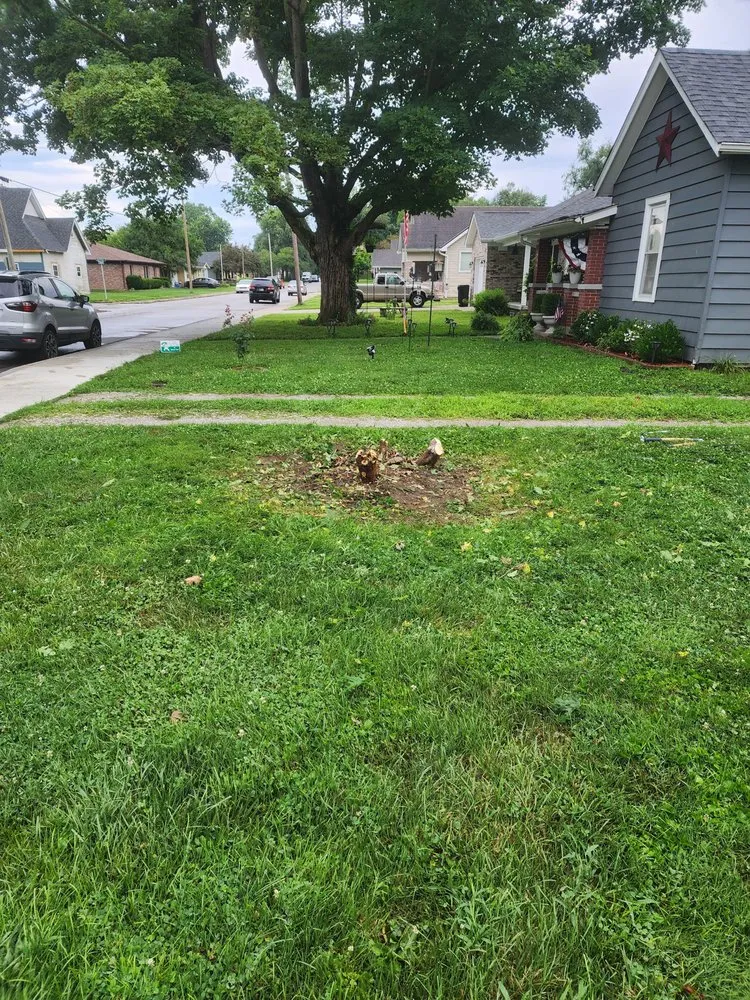 Reliable residential landscaping in Martinsville, IN by Lawn&Garden