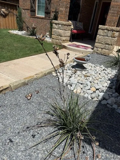 Custom landscaping services in Edmond, OK by Lawngevity