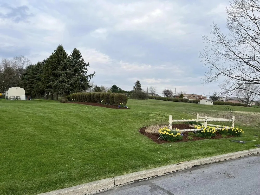Local residential landscaping experts serving Bethlehem, PA - Lawnhorn Landscaping