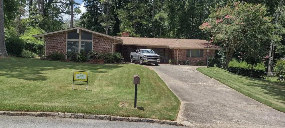 Professional lawn care service for homes in Decatur, GA by LawnMax & Partners