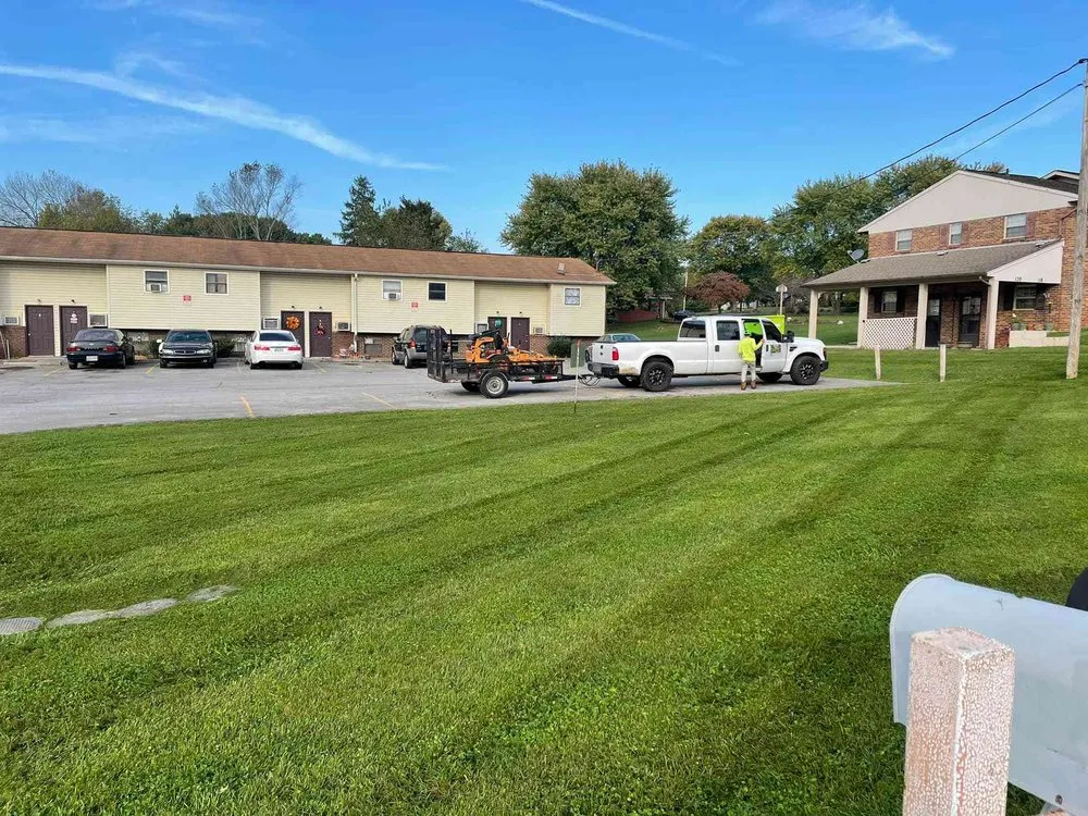 Affordable yard maintenance in Morristown, TN - Lawnmow Landscaping