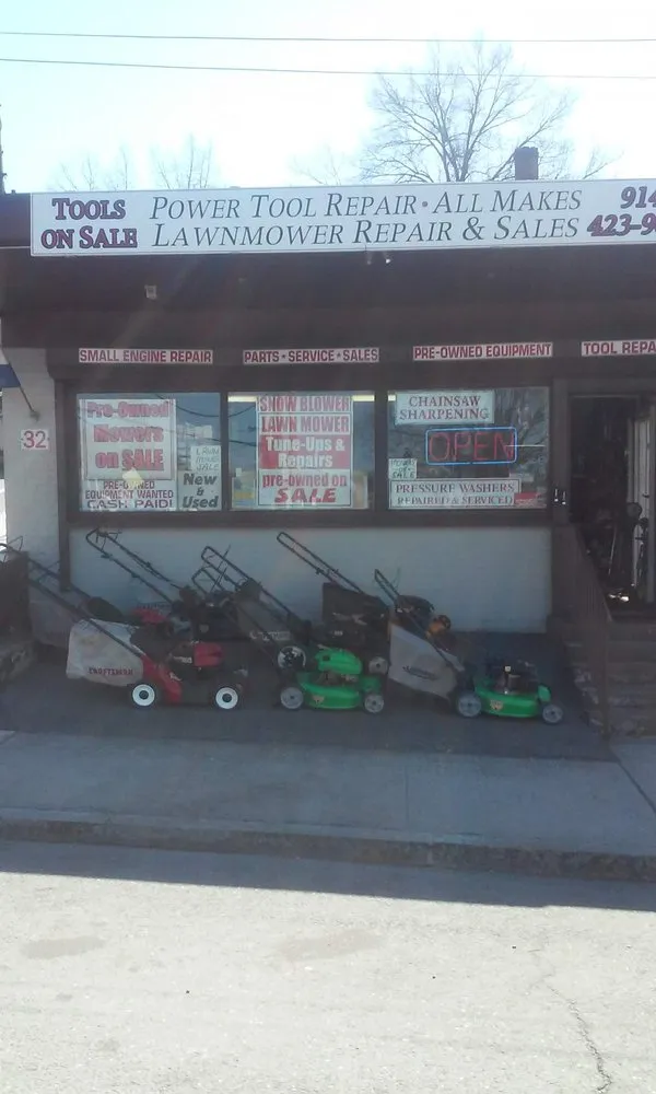 Affordable yard cleanup service near you in Yonkers, NY by Lawnmower Sales & Service