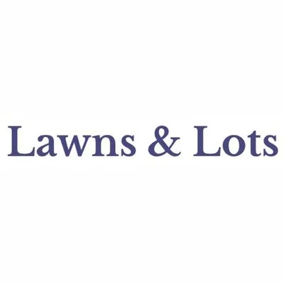 Lawns & Lots Logo