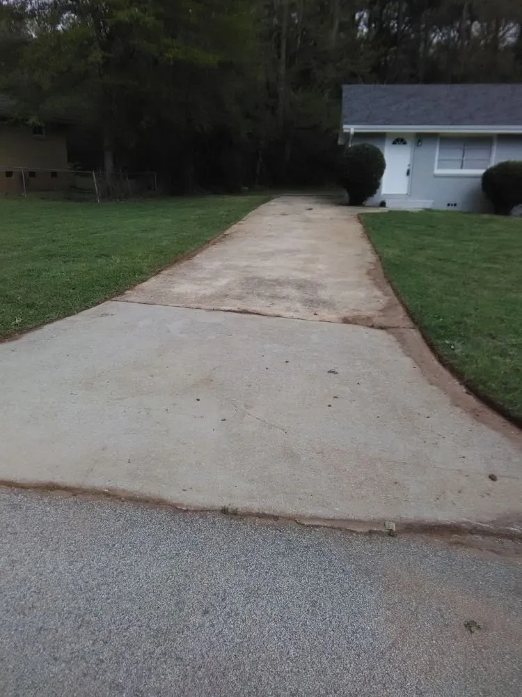 Custom garden landscaping near you across Jefferson, GA - Lawns 4 Kings And Queens