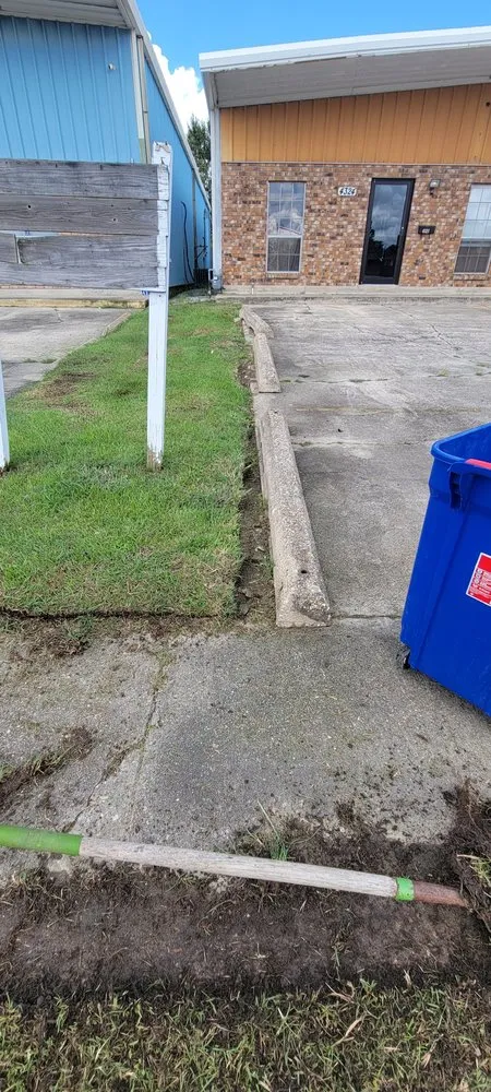 Custom landscape design near you across Prairieville, LA - Lawns and Lagniappe