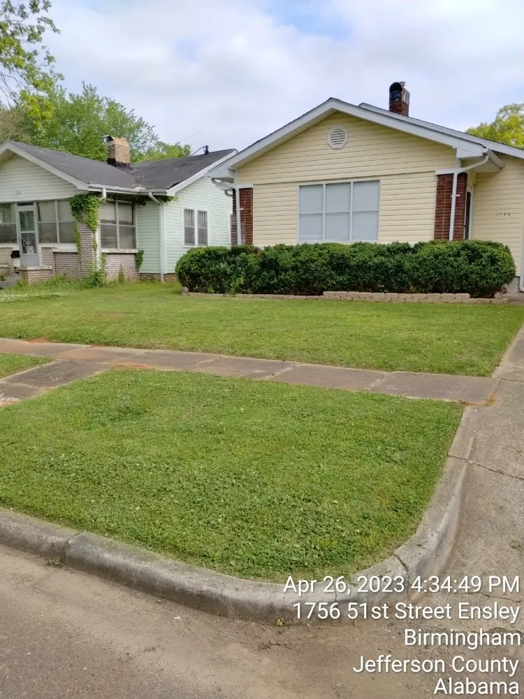 Top-rated lawn mowing service near you across Birmingham, AL - Lawns By David