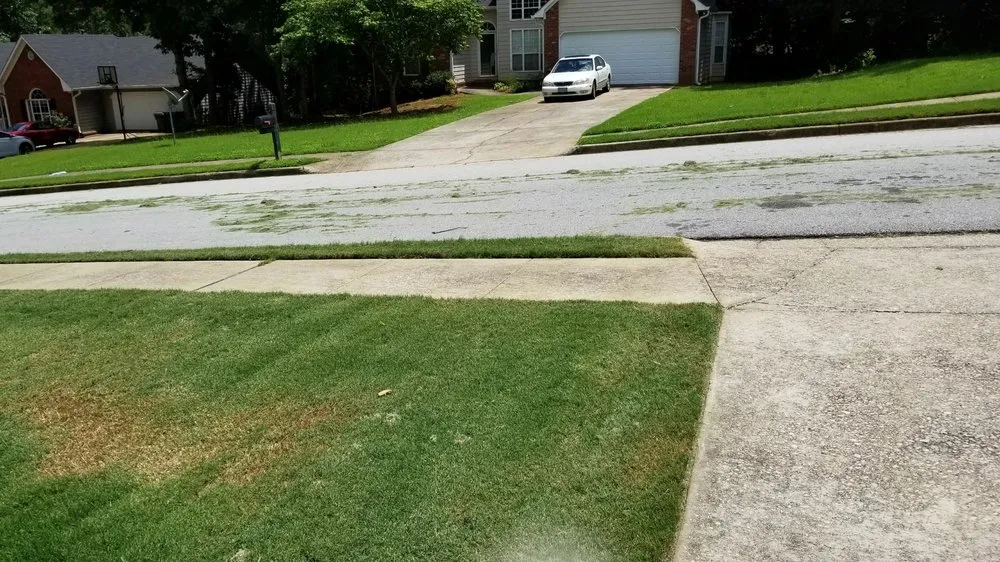 Top-rated lawn mowing service with custom design in Hampton, GA by Lawns By Devlin