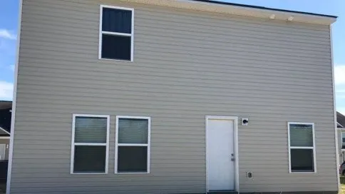 Top-rated outdoor landscaping experts serving Hinesville, GA - Lawns By Floyd