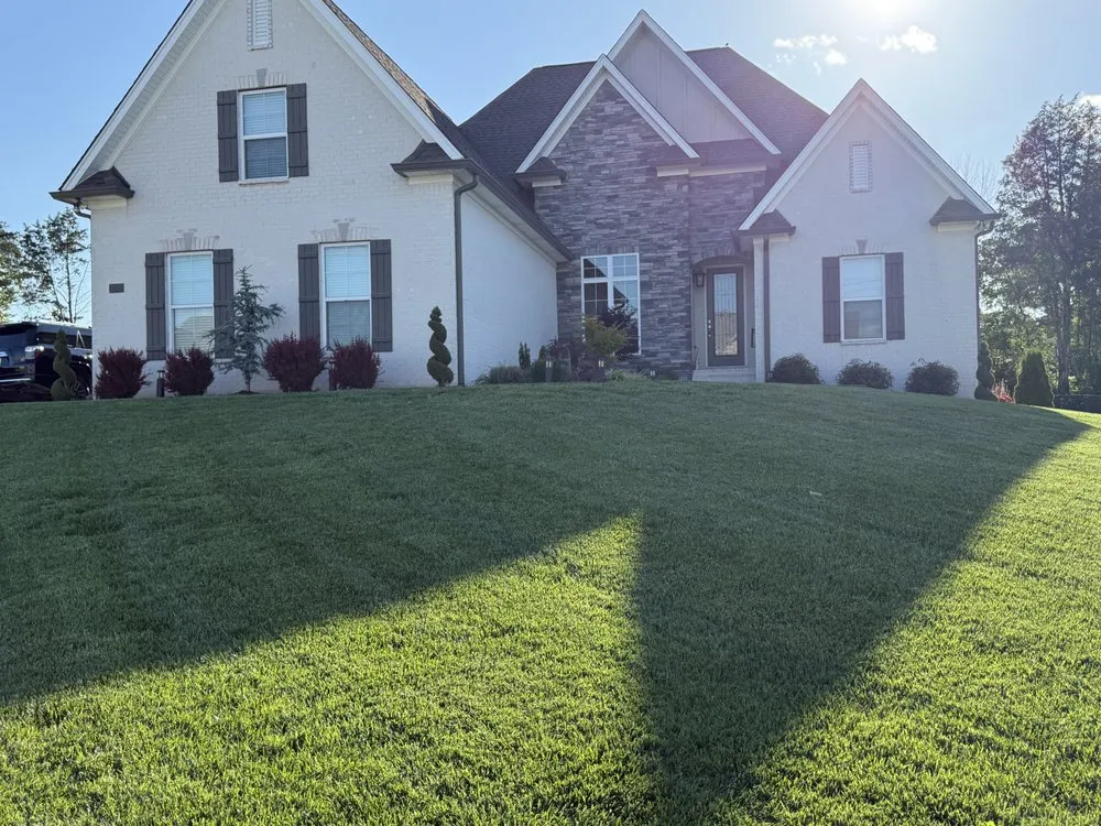 Custom landscaping services in Lebanon, TN by Lawns By Mike