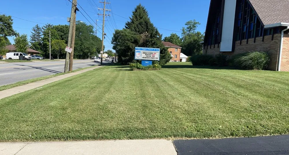 Local garden landscaping for beautiful yards across Cincinnati, OH - Lawns By Nick
